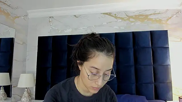 Abby Sweet1  online show from April 2026 12:23:01 PM