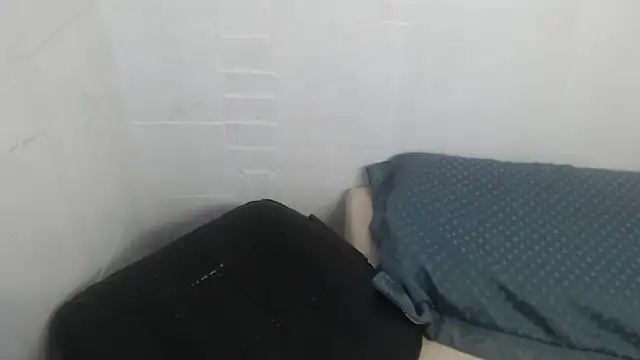 selenax2023 online show from November 2025 01:15:02 AM