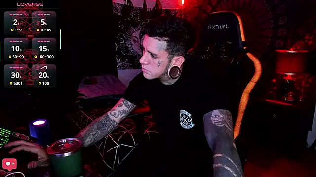 Snapshot of josh__ackerman chatting on September 2025 08:26:01 PM josh ackerman online show from September 2025 08:26:01 PM