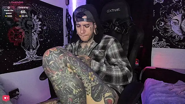 Snapshot of josh__ackerman chatting on March 2025 01:05:02 AM josh ackerman online show from March 2025 01:05:02 AM