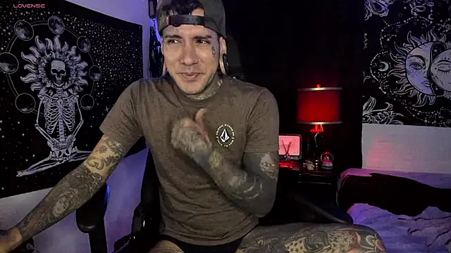 Snapshot of josh__ackerman chatting on March 2025 11:47:02 PM josh ackerman online show from March 2025 11:47:02 PM