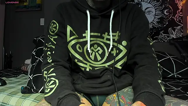 Snapshot of josh__ackerman chatting on April 2026 07:36:01 AM josh ackerman online show from April 2026 07:36:01 AM