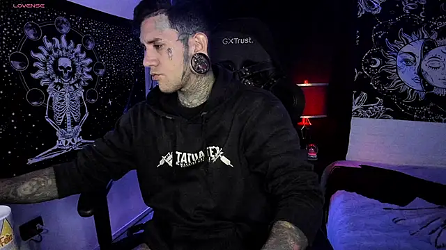 Snapshot of josh__ackerman chatting on March 2025 02:30:02 AM josh ackerman online show from March 2025 02:30:02 AM