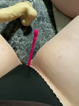 katcclovea online show from November 2025 04:55:02 PM