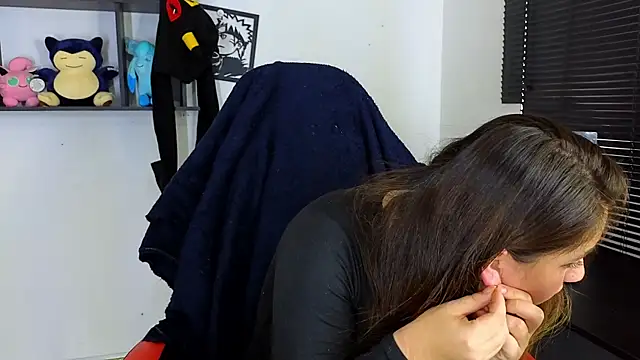 Snapshot of ann_bronw chatting on March 2025 02:12:02 PM ann bronw online show from March 2025 02:12:02 PM