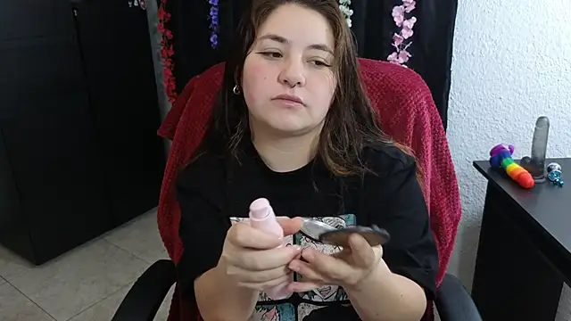 Snapshot of ann_bronw chatting on September 2025 02:28:01 PM ann bronw online show from September 2025 02:28:01 PM