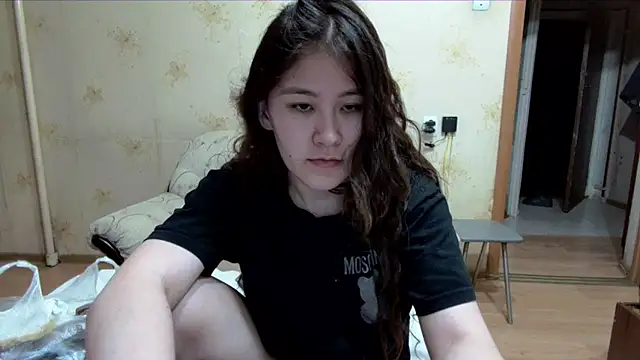 Riz girl online show from March 2026 01:02:02 PM