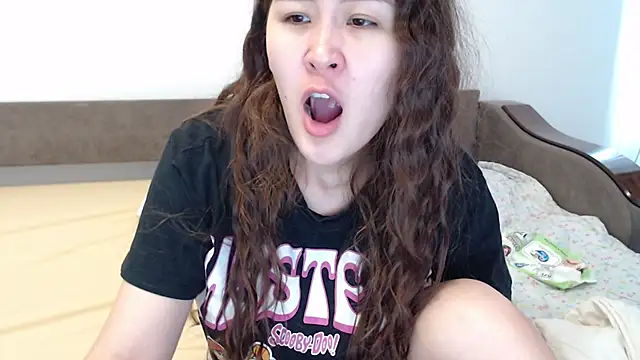 Snapshot of Riz_girl chatting on September 2025 10:20:01 AM Riz girl online show from September 2025 10:20:01 AM