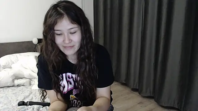 Snapshot of Riz_girl chatting on September 2025 02:17:01 PM Riz girl online show from September 2025 02:17:01 PM