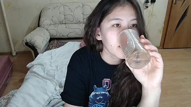 Riz girl online show from March 2026 06:44:02 PM