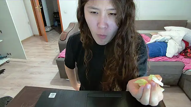 Snapshot of Riz_girl chatting on October 2025 01:54:01 PM Riz girl online show from October 2025 01:54:01 PM