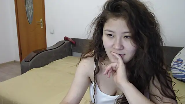 Snapshot of Riz_girl chatting on September 2025 12:22:02 PM Riz girl online show from September 2025 12:22:02 PM