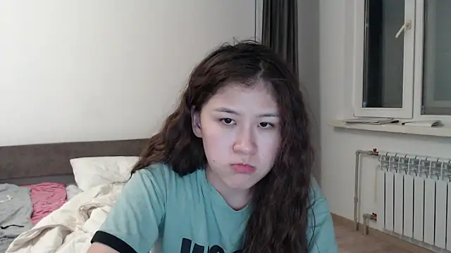 Snapshot of Riz_girl chatting on September 2025 03:23:01 PM Riz girl online show from September 2025 03:23:01 PM