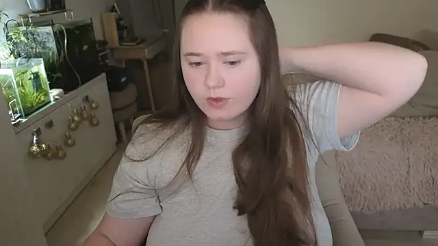 remirann  online show from February 2026 12:40:02 PM