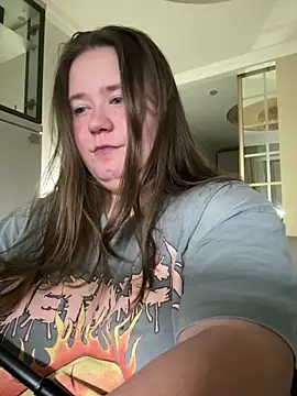 remirann  online show from February 2025 06:20:02 PM