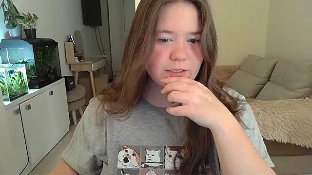remirann  online show from March 2025 07:33:02 AM
