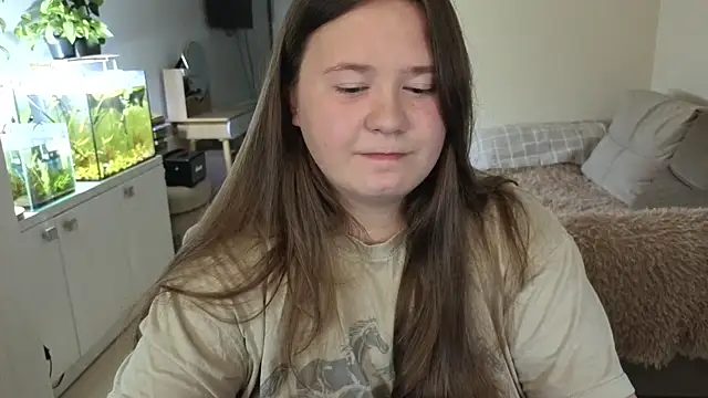 remirann  online show from September 2025 12:11:02 PM