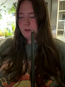remirann  online show from September 2025 05:08:02 PM