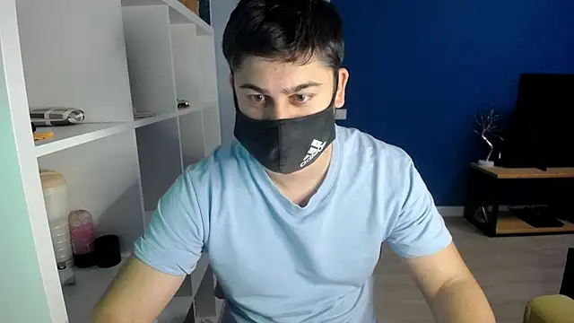 Tomguys online show from March 2025 06:09:01 PM