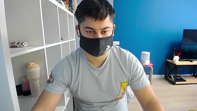 Tomguys online show from March 2025 07:46:01 AM