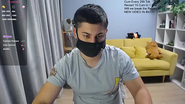 Tomguys online show from May 2026 07:52:01 PM