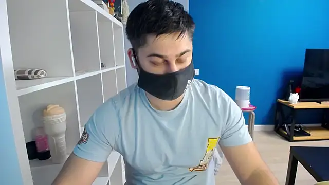Tomguys online show from March 2025 02:25:02 PM