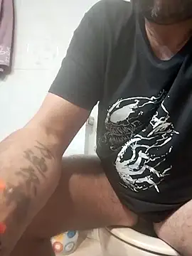 Snapshot of juandi21cm chatting on February 2026 04:05:02 PM juandi21cm online show from February 2026 04:05:02 PM