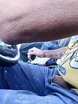 Snapshot of juandi21cm chatting on February 2026 03:09:02 PM juandi21cm online show from February 2026 03:09:02 PM