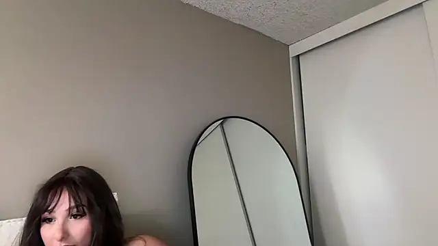 lustfulsmiles online show from May 2026 06:49:02 PM