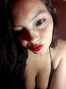 Snapshot of Melanymartinez105 chatting on April 2026 10:16:01 PM Melanymartinez105 online show from April 2026 10:16:01 PM
