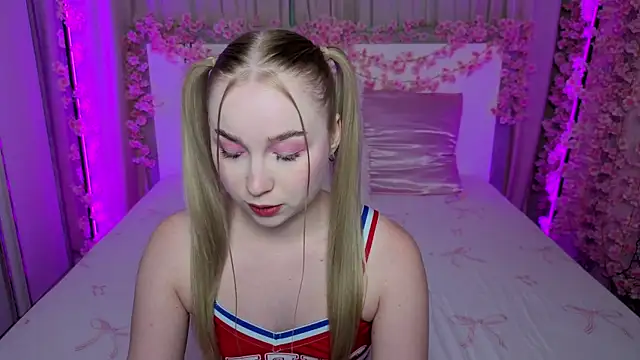 LilyStarlight online show from June 2026 03:46:02 AM