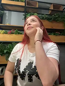 Marie Castelzc online show from February 2025 08:10:01 PM