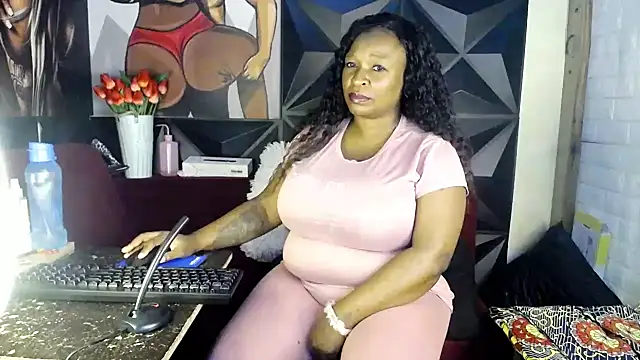 Ebonyfancyface online show from May 2026 05:42:01 PM