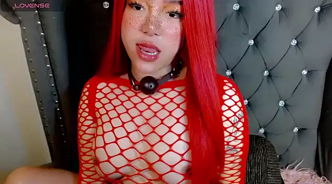 Snapshot of TsMargarita chatting on March 2025 10:32:02 PM TsMargarita online show from March 2025 10:32:02 PM