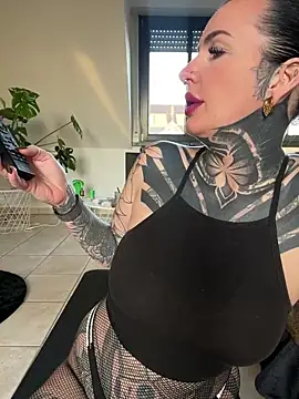InkedBiitch online show from March 2025 06:46:01 AM