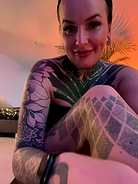 InkedBiitch online show from December 2024 06:05:02 AM