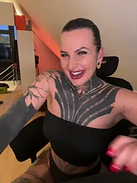 InkedBiitch online show from March 2026 06:20:01 PM