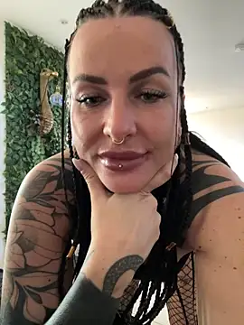 InkedBiitch online show from March 2026 07:33:02 AM