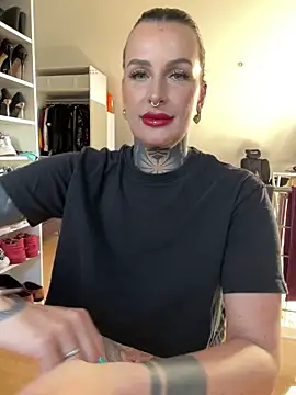 InkedBiitch online show from April 2026 06:48:01 AM
