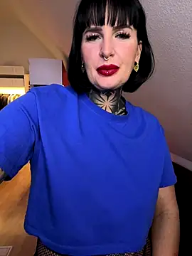 InkedBiitch online show from January 2026 07:24:01 AM