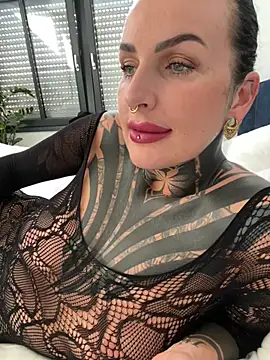 InkedBiitch online show from May 2026 04:53:01 PM