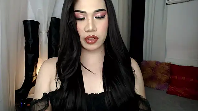 elise bloom69 online show from November 2025 04:41:02 PM