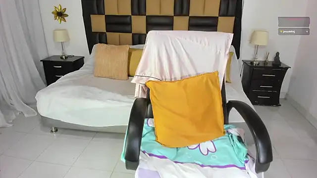 BarbieKano online show from September 2025 11:22:02 PM