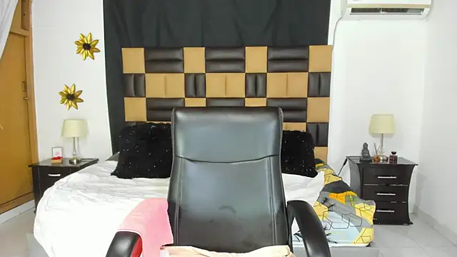 BarbieKano online show from February 2025 02:14:01 AM
