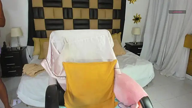 BarbieKano online show from September 2025 11:42:01 PM