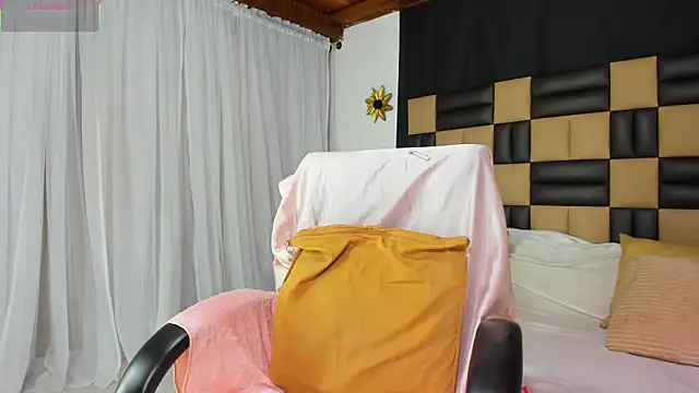 BarbieKano online show from October 2025 11:50:02 PM