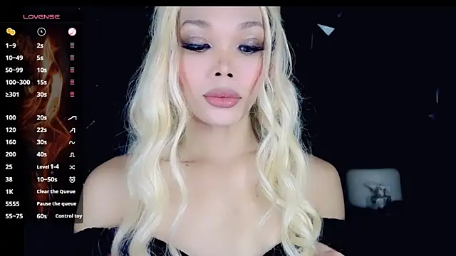 Snapshot of sugar_bbyxx chatting on November 2025 05:13:01 AM sugar bbyxx online show from November 2025 05:13:01 AM