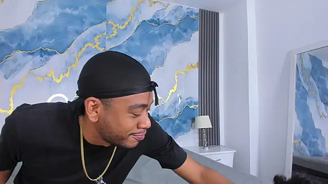 Kylieandjhonny online show from December 2025 04:19:01 PM