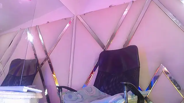 StefyFerrer online show from November 2025 09:48:02 PM