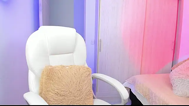 fioresantamaria online show from March 2026 09:30:01 PM